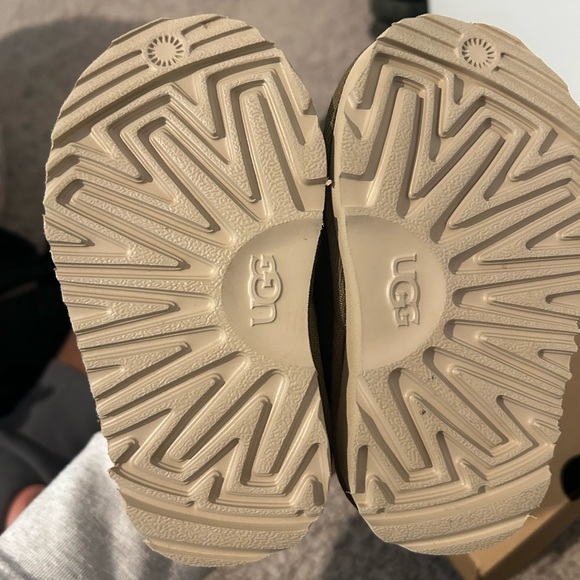 Antilope Tasman Uggs - Picture 5 of 7